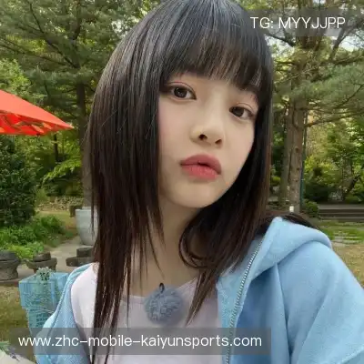 蓬盈晓